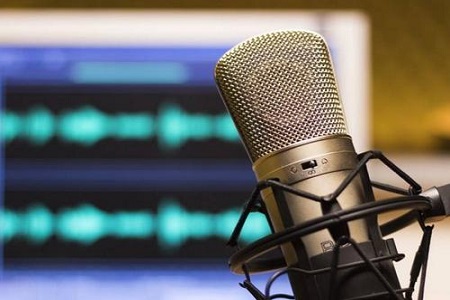 “妙音配音：和泓控股集团宣传片配音脚本”